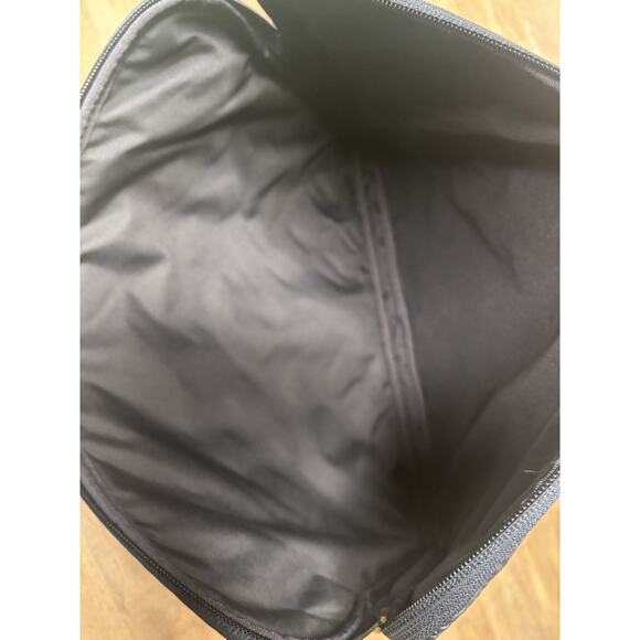 Tumi Laptop Sleeve Quilted Navy Blue Computer Case In Exc Cond - Picture 9 of 10